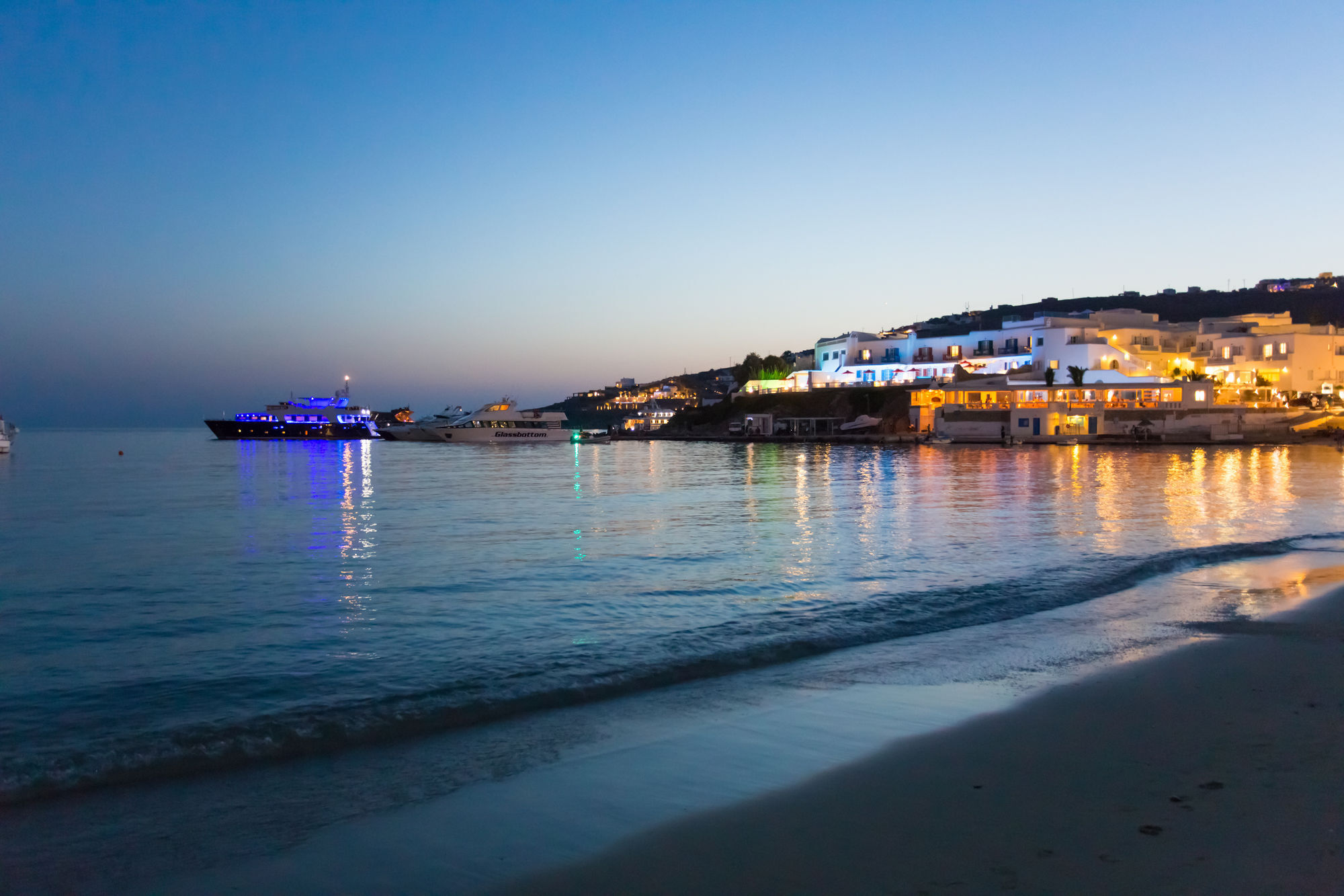 Mykonos Dove Beachfront Hotel Platis Yialos Extérieur photo